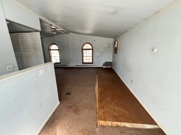 a view of a garage