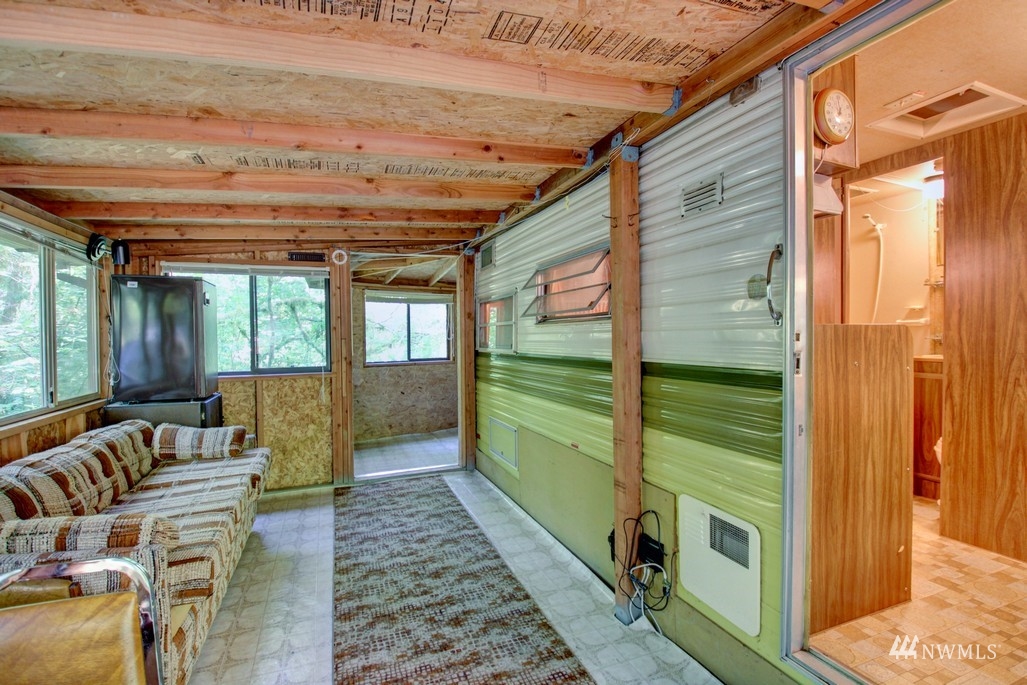 7-1 Goldrush Road Deming, WA 98244 - Photo 5 of 38 Gallery Image 5