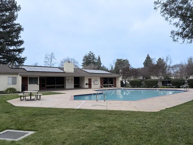 $3,295 | 1975 Olmo Way, Walnut Creek, CA 94598