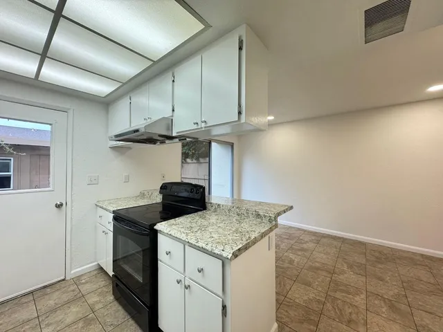 $3,295 | 1975 Olmo Way, Walnut Creek, CA 94598