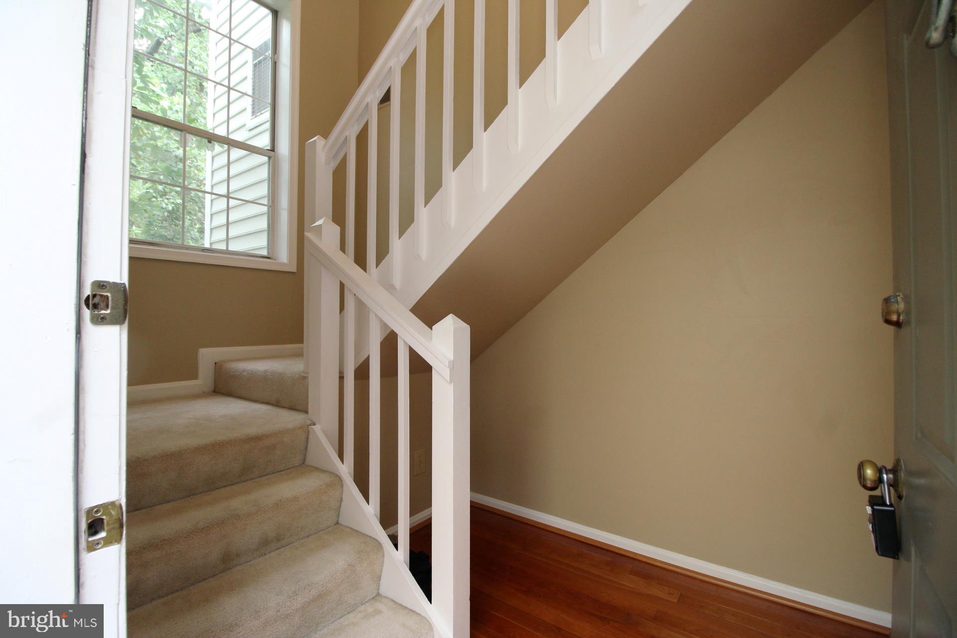 10118 Oakton Terrace Road, Unit 10118 Oakton, VA 22124 - Photo 3 of 27
