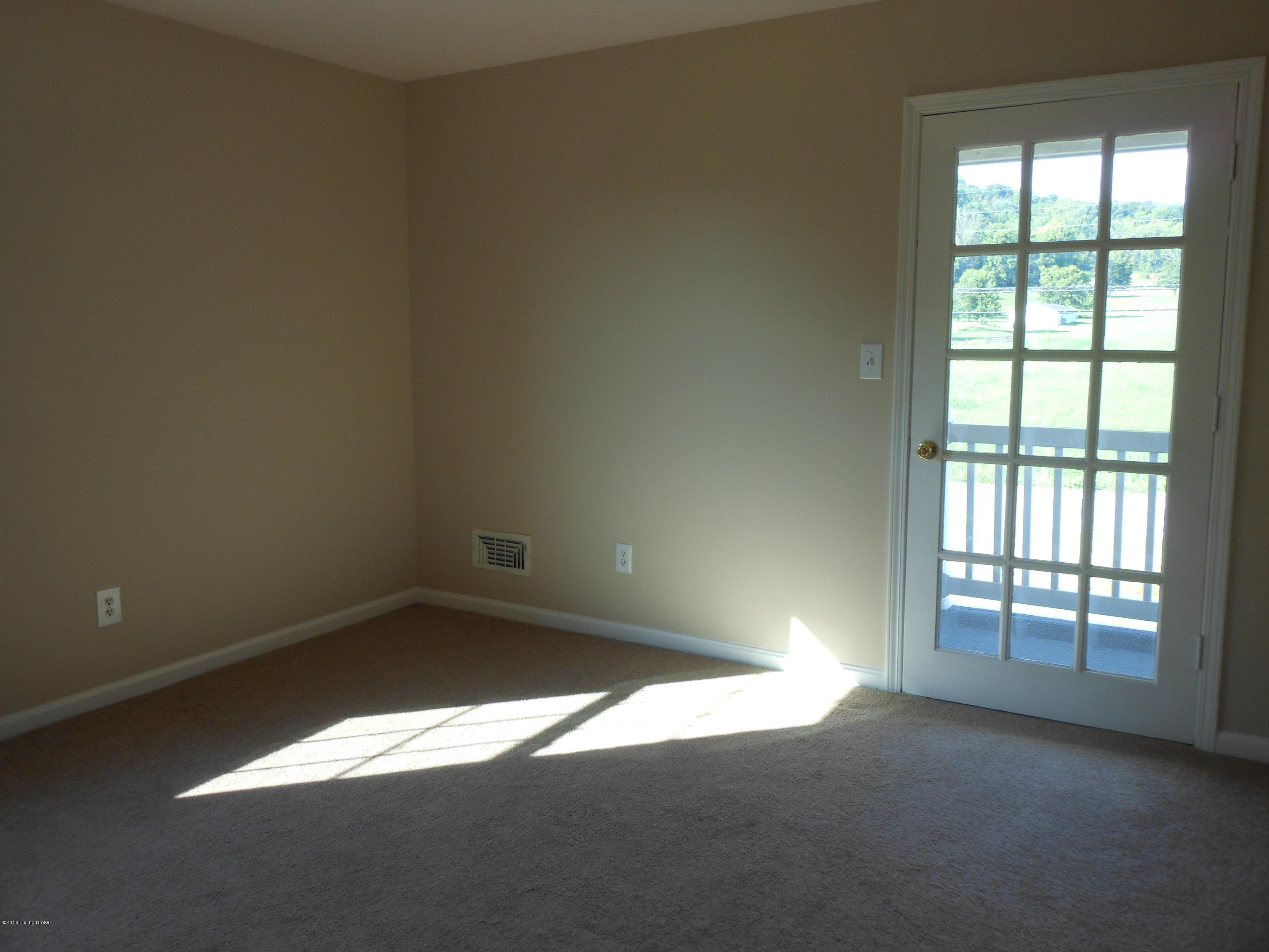 5422 Pendleton Road Louisville, KY 40272 - Photo 32 of 41 dscn2627