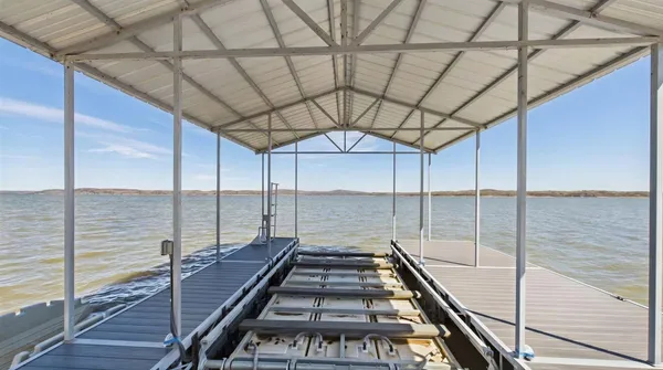 $825,000 | 461 Patricia Drive, New Concord, KY 42076