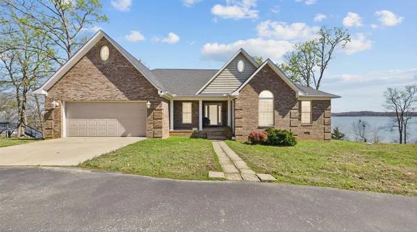 $825,000 | 461 Patricia Drive, New Concord, KY 42076