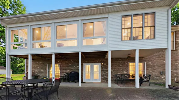 $825,000 | 461 Patricia Drive, New Concord, KY 42076