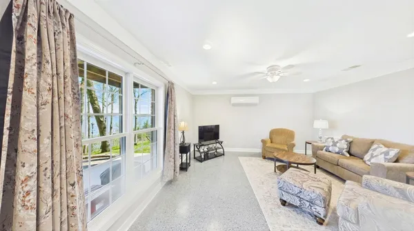 $825,000 | 461 Patricia Drive, New Concord, KY 42076