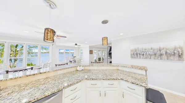 $825,000 | 461 Patricia Drive, New Concord, KY 42076