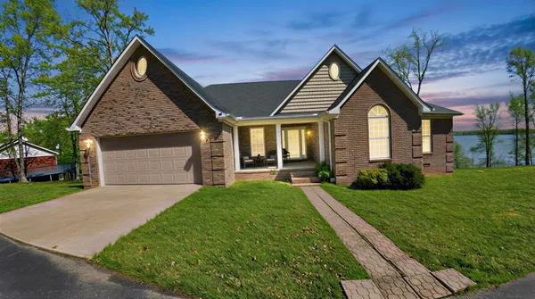 $825,000 | 461 Patricia Drive, New Concord, KY 42076