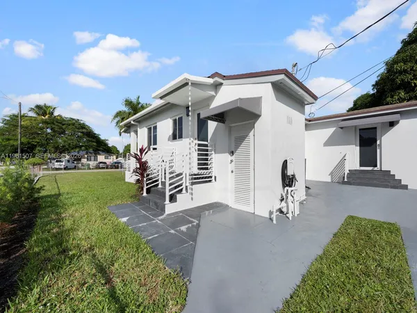 $3,500 | 104 East 58th Street, Unit 1, Hialeah, FL 33013