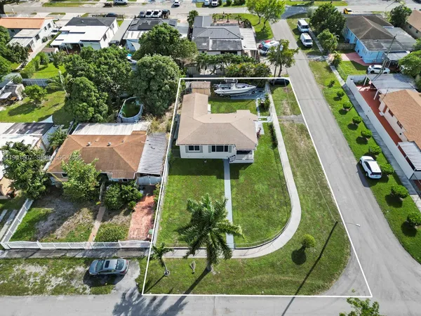 $3,500 | 104 East 58th Street, Unit 1, Hialeah, FL 33013