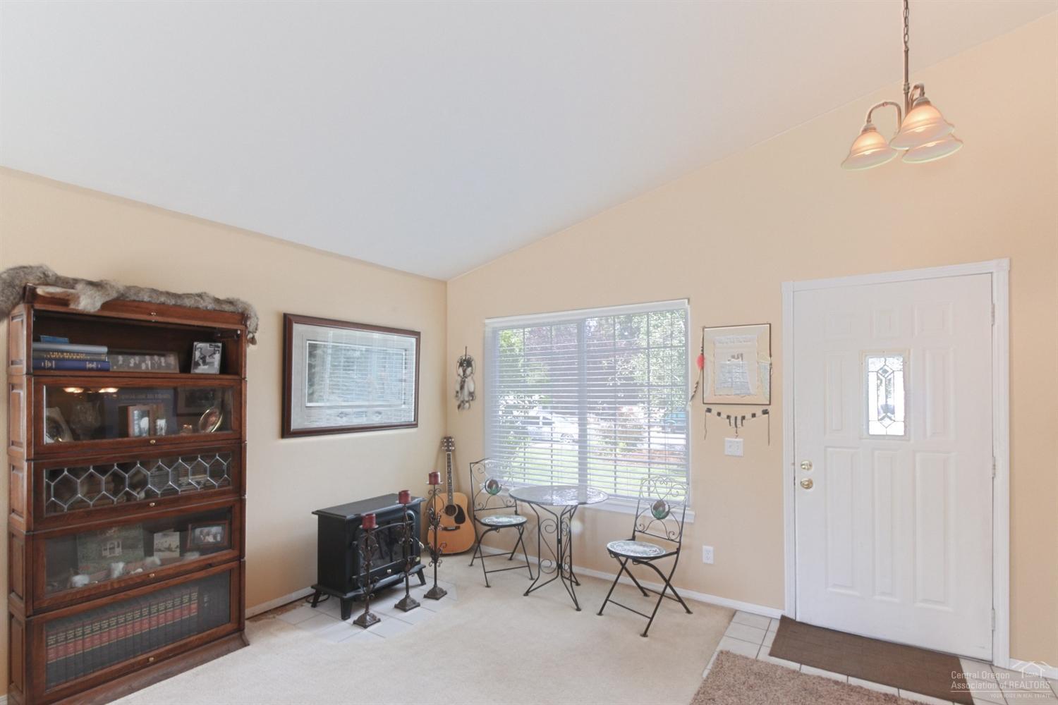 1697 Southeast Virginia Road Bend, OR 97702 - Photo 3 of 19 Additional Photo