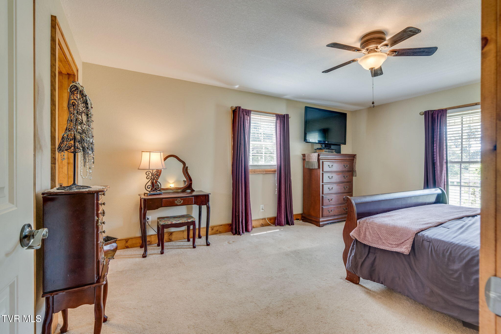 234 Reed Avenue Greeneville, TN 37743 - Photo 12 of 36 011