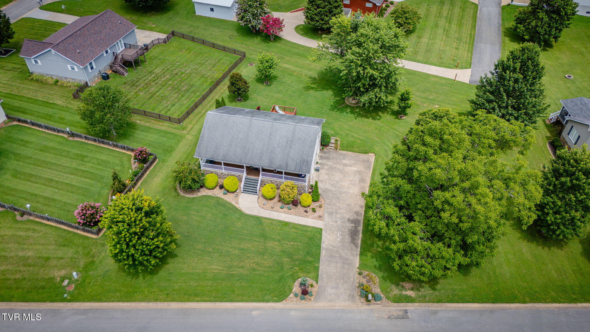 234 Reed Avenue Greeneville, TN 37743 - Photo 29 of 36 102