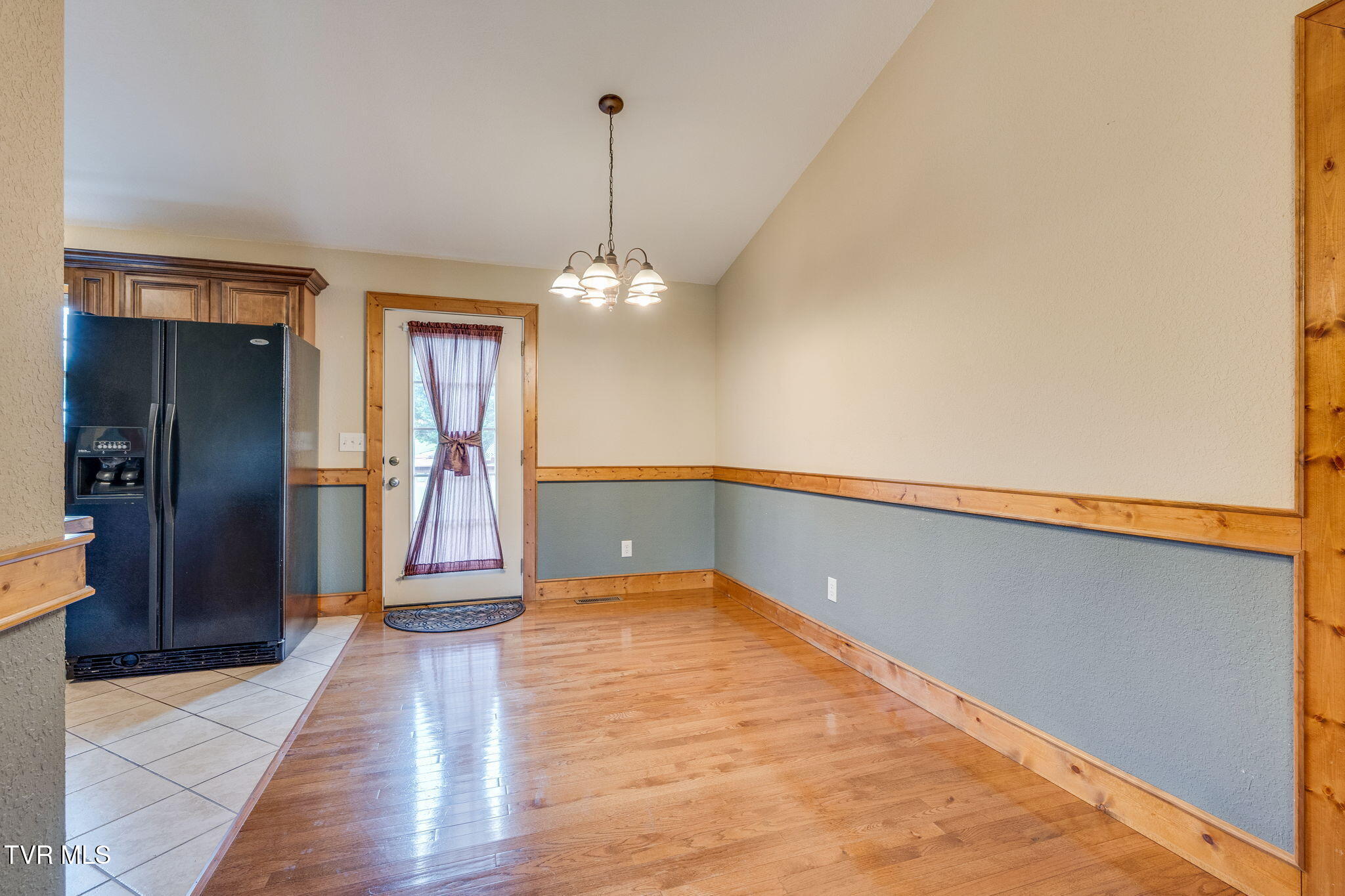 234 Reed Avenue Greeneville, TN 37743 - Photo 8 of 36 007