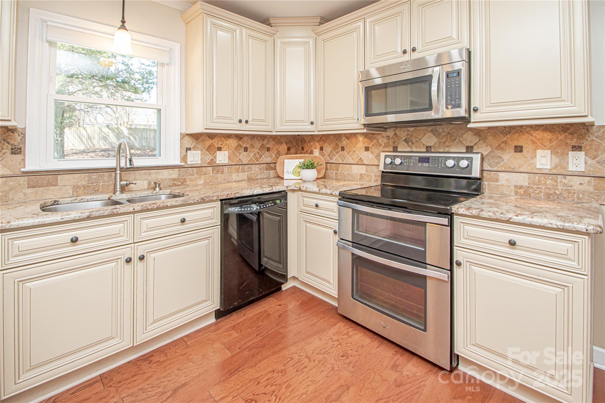 6411 Boykin Spaniel Road Charlotte, NC 28277 - Photo 19 of 48 Gallery Image 19