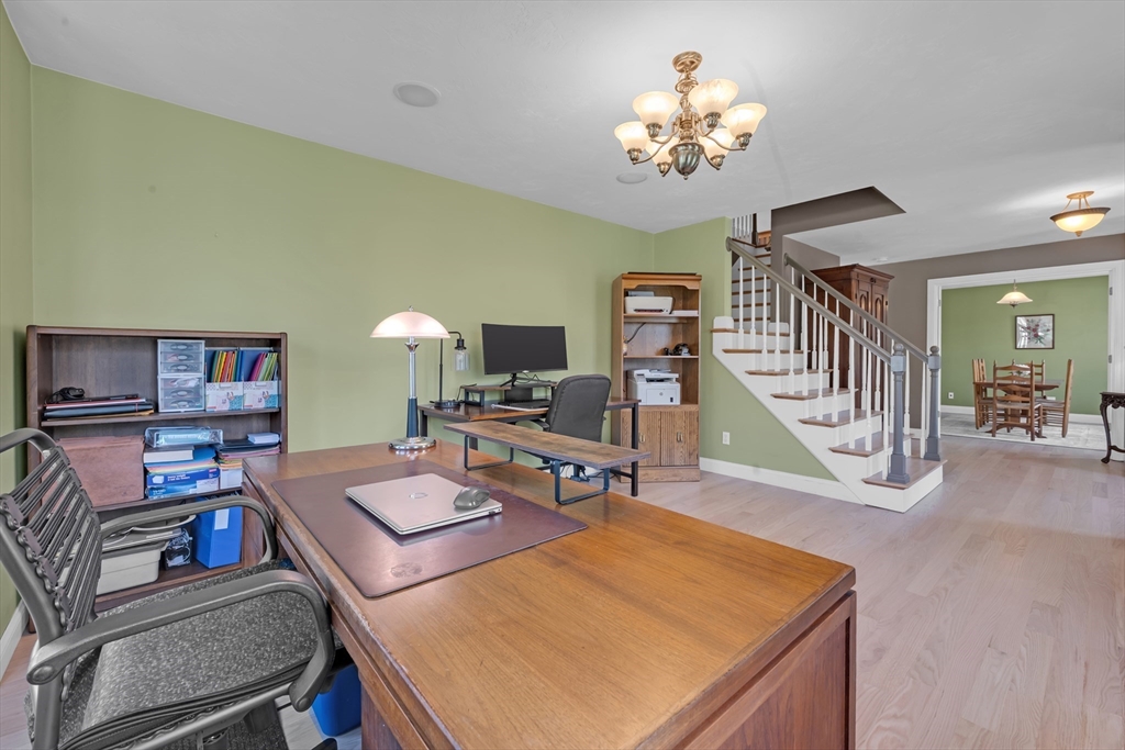 93 Haggerty Road Charlton, MA 01507 - Photo 4 of 36