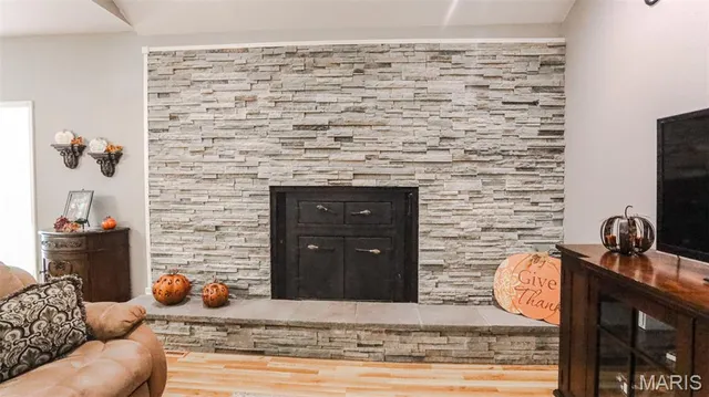 $449,900 | 12455 Jeffery's Place, Rolla, MO 65401