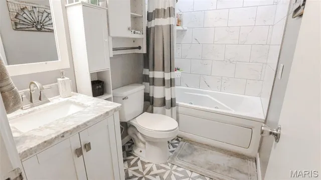 $449,900 | 12455 Jeffery's Place, Rolla, MO 65401