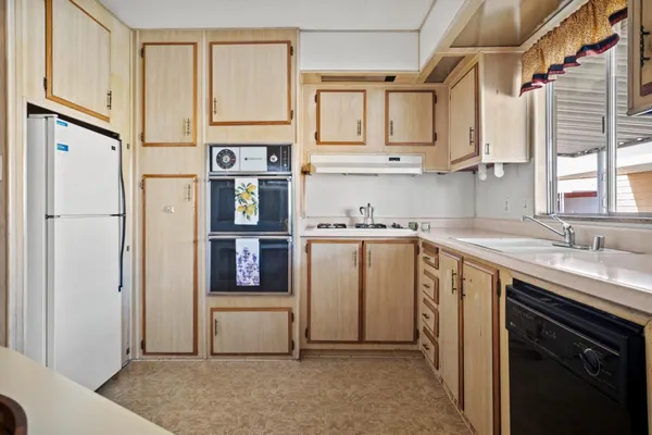 $174,250 | 150 Kern Street, Unit 114, Salinas, CA 93905