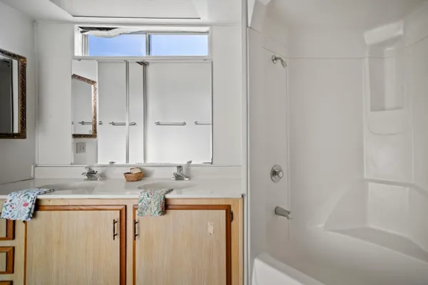 $174,250 | 150 Kern Street, Unit 114, Salinas, CA 93905