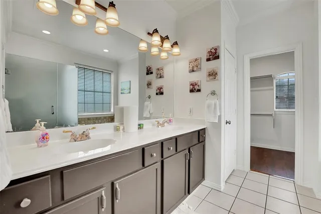 $2,700 | 8101 Freeman Drive, Rowlett, TX 75089