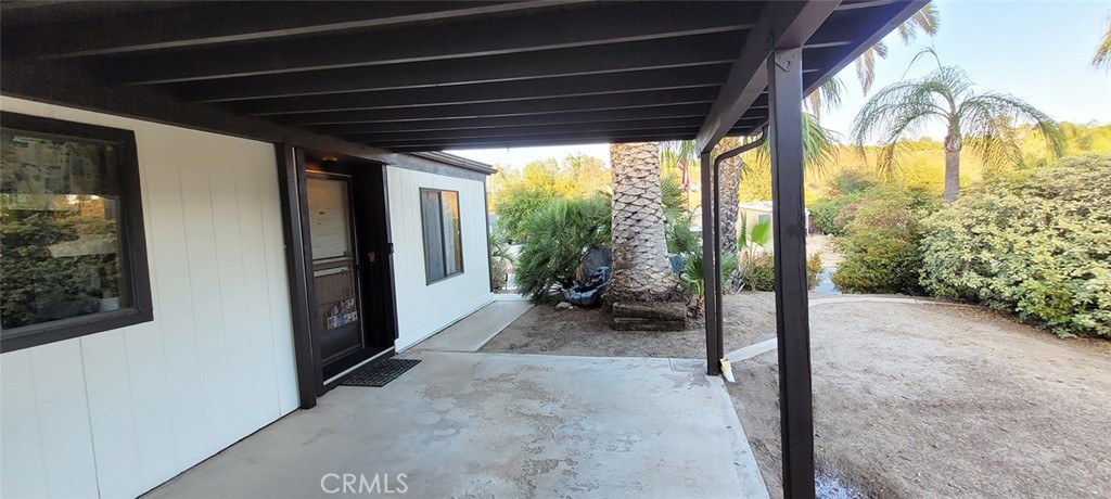 33747 The Farm Road Wildomar, CA 92595 - Photo 4 of 26 Gallery Image 4