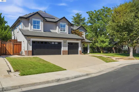 $1,125,000 | 1381 Citadelle Street, Tracy, CA 95304