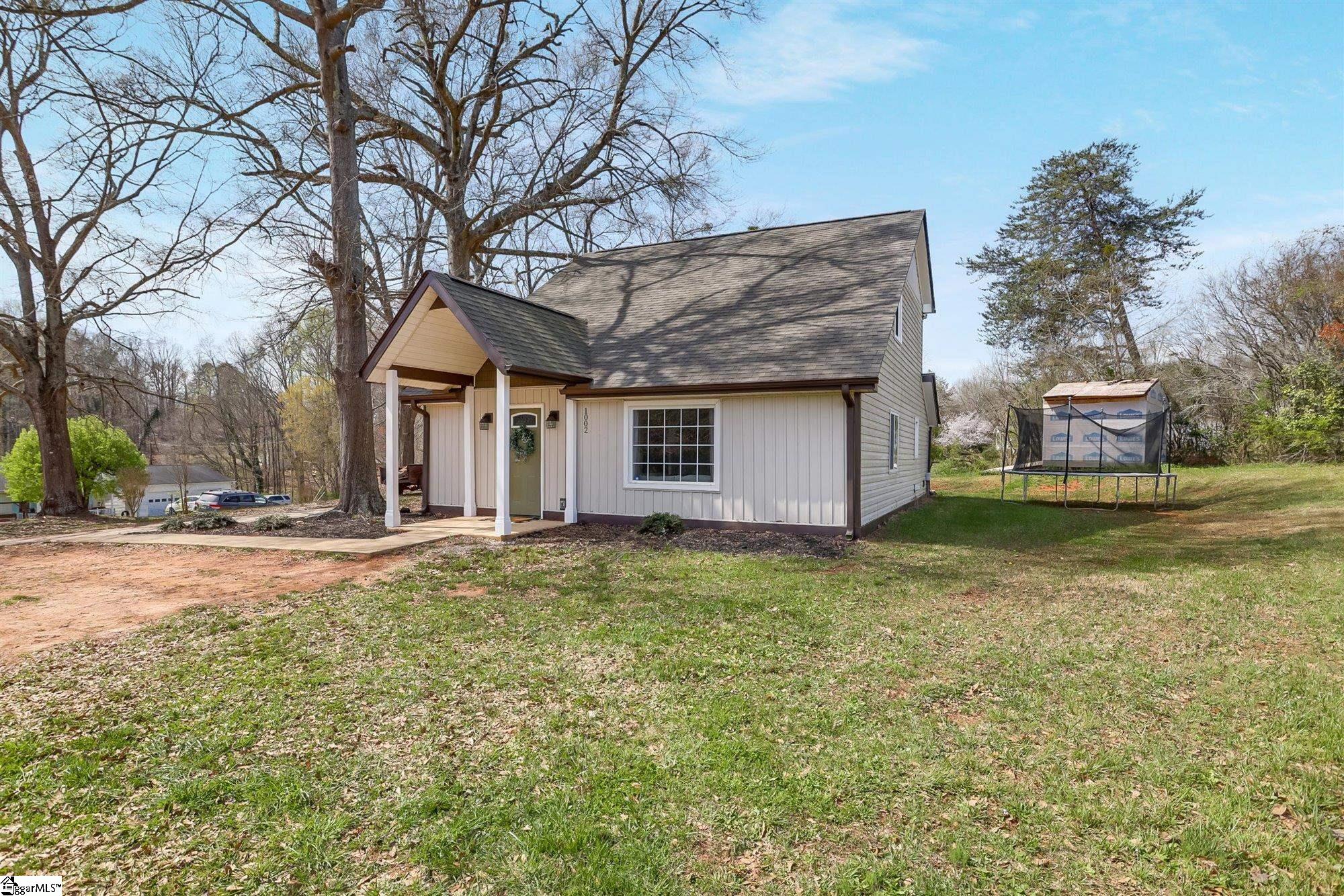 1002 Lake Cunningham Road Greer, SC 29651 - Photo 28 of 33