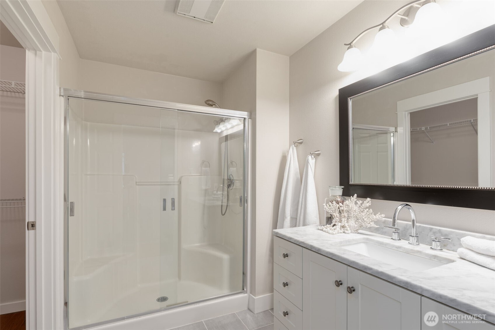 2408 208th Place Southeast Bothell, WA 98021 - Photo 12 of 36