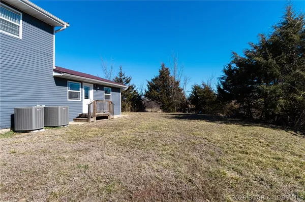 $365,000 | 30170 Hwy U, Crocker, MO 65452