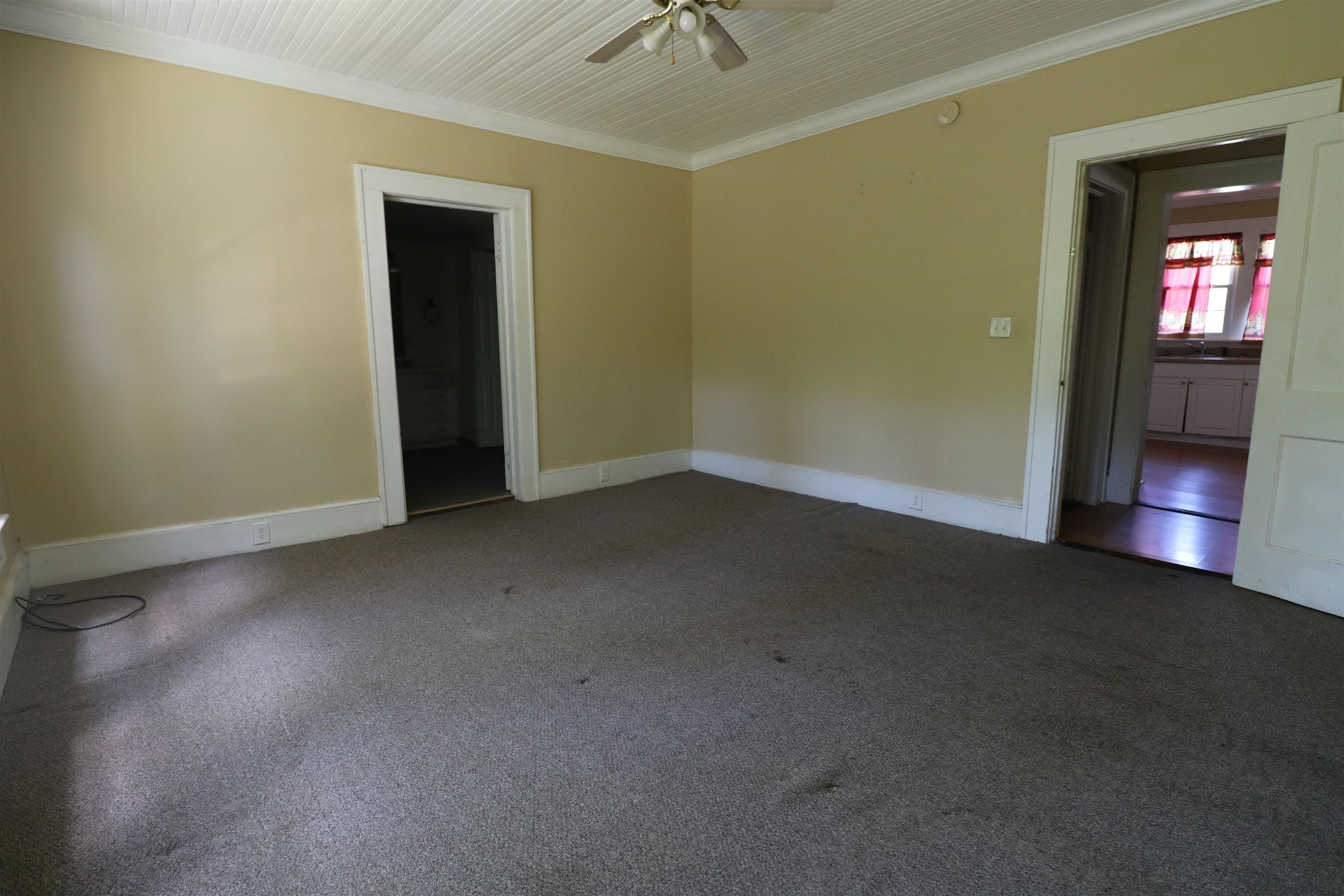 302 South Main Street Lake View, SC 29563 - Photo 13 of 27