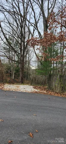 $200,000 | 0 Armstrong Avenue, Hendersonville, NC 28739