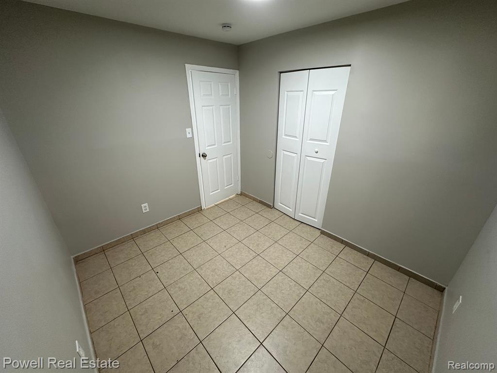 722 Corwin Avenue Pontiac, MI 48340 - Photo 11 of 17
