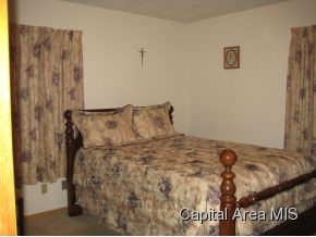 8137 West Outer Road Sherman, IL 62684 - Photo 7 of 8 Gallery Image 7