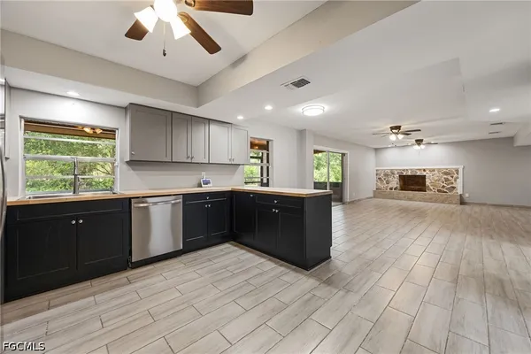 $515,000 | 16941 Tarpon Way, North Fort Myers, FL 33917