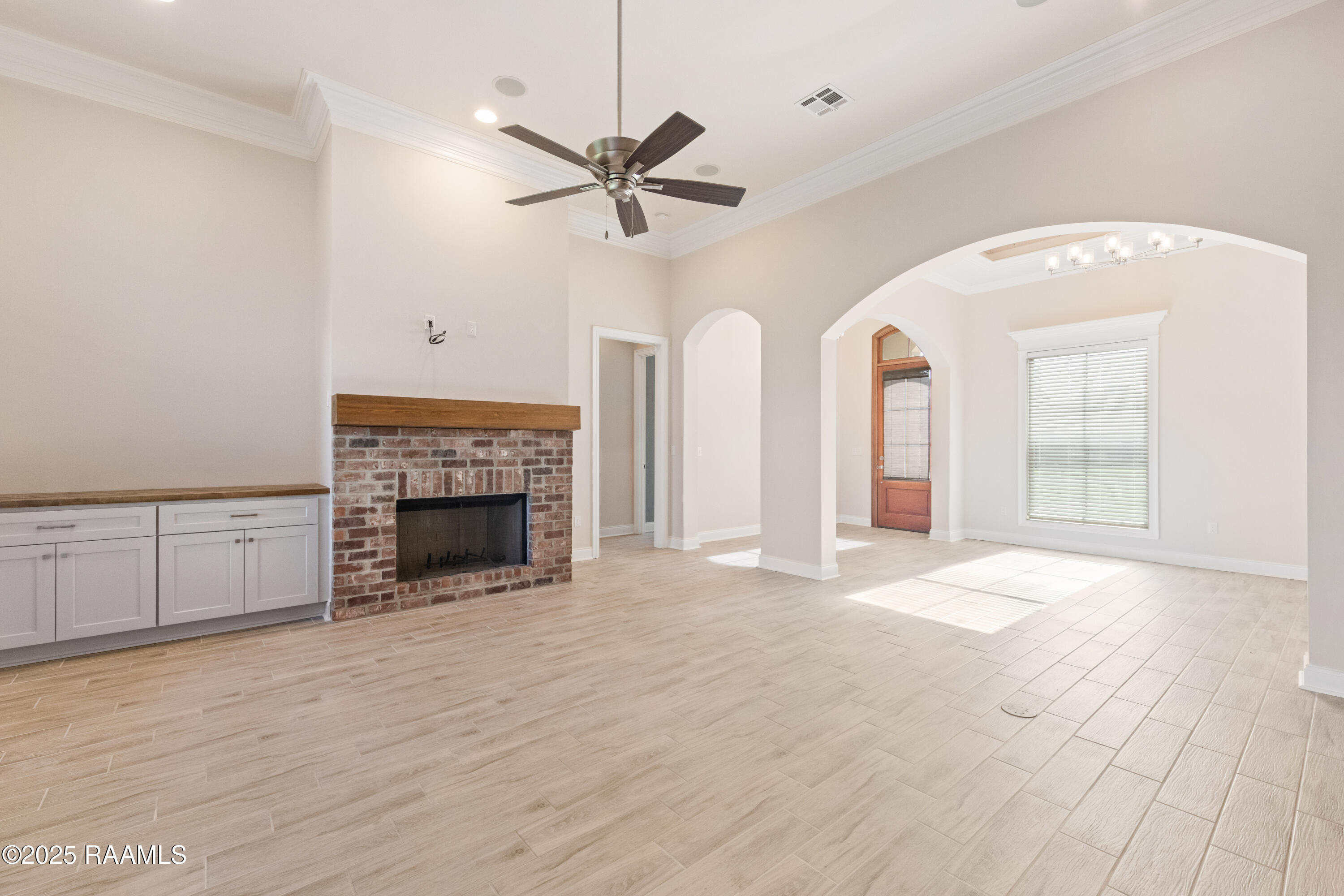 106 Portside Broussard, LA 70518 - Photo 3 of 42 106Portside-23