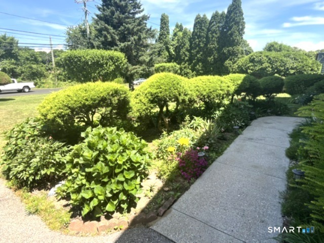 122 Black Point Road East Lyme, CT 06357 - Photo 5 of 40