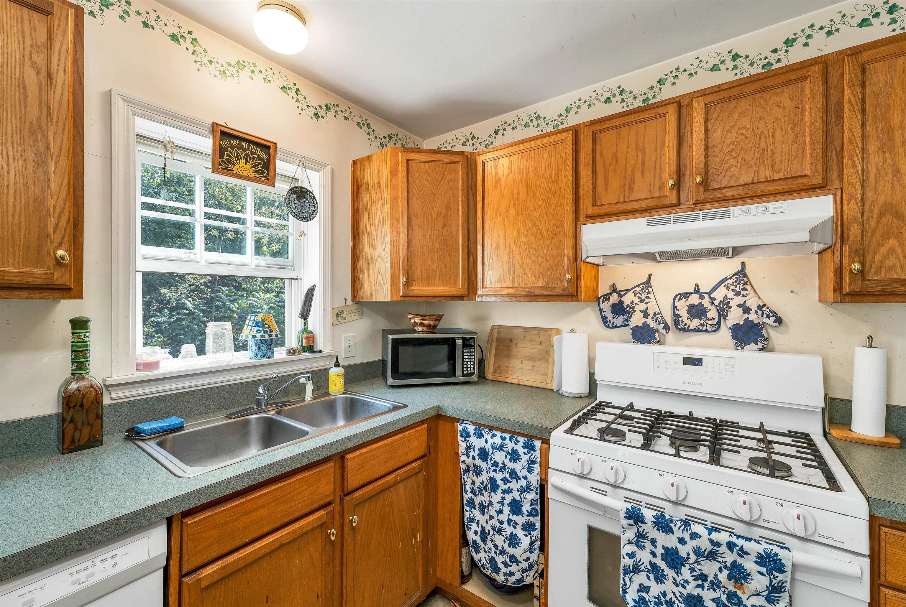 385 Beede Flats Road Sandwich, NH 03227 - Photo 9 of 26