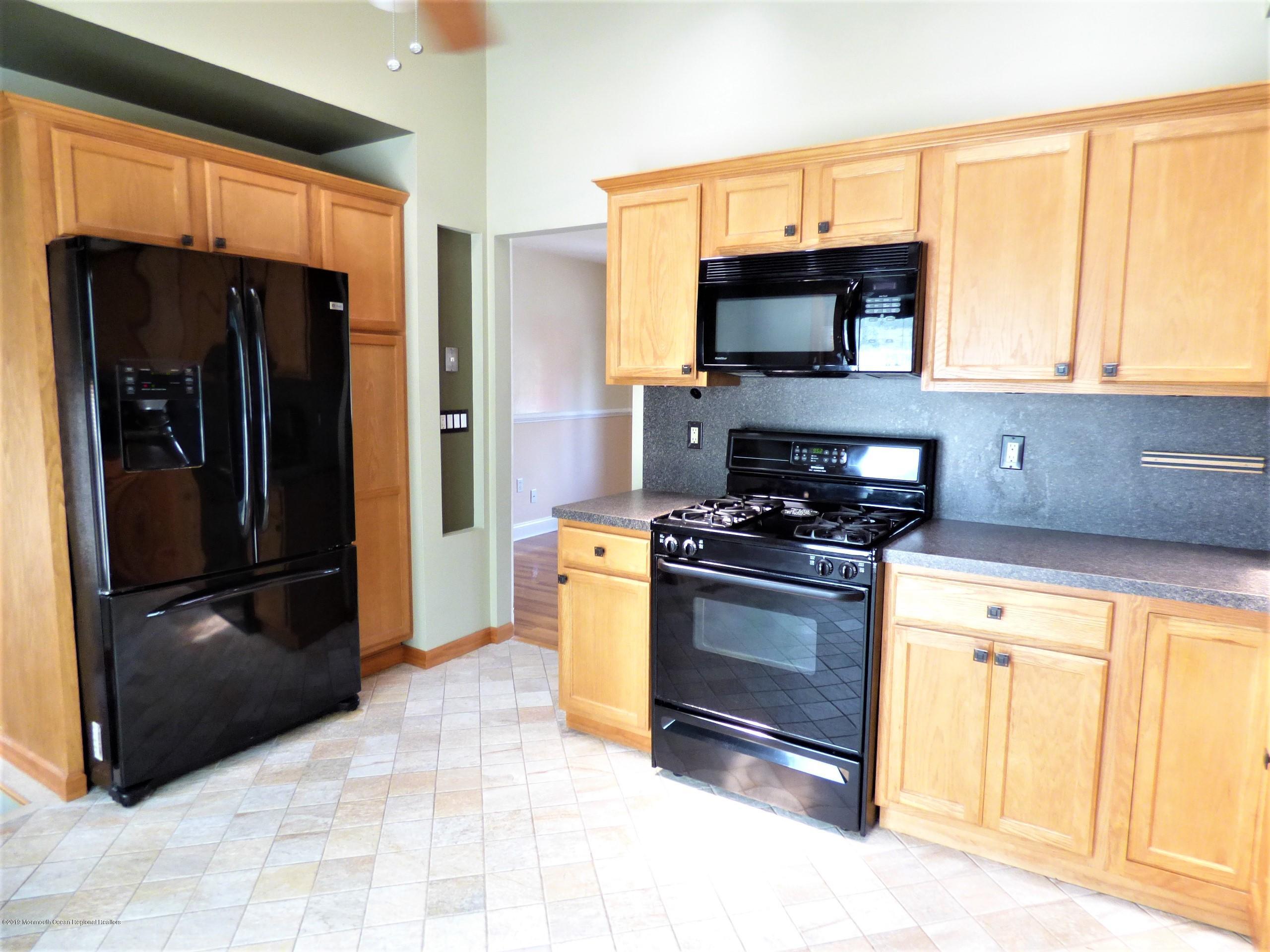 1255 Aldrich Road Jackson, NJ 08527 - Photo 5 of 25 1255 Aldrich 4
