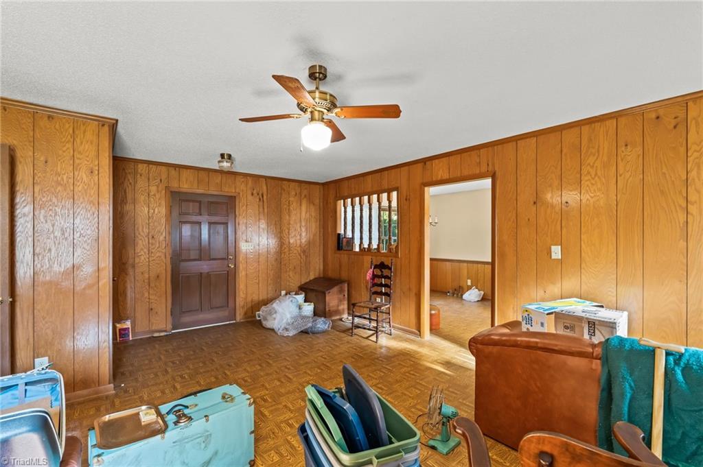 4611 Beth Road Greensboro, NC 27406 - Photo 6 of 36 Gallery Image 6
