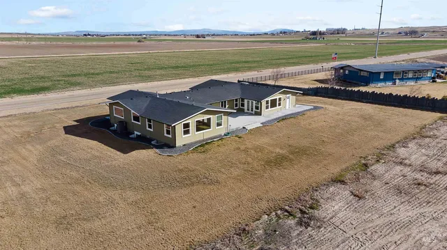 $999,990 | 8481 Big Foot Road, Melba, ID 83641