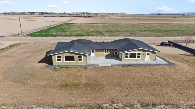 $999,990 | 8481 Big Foot Road, Melba, ID 83641