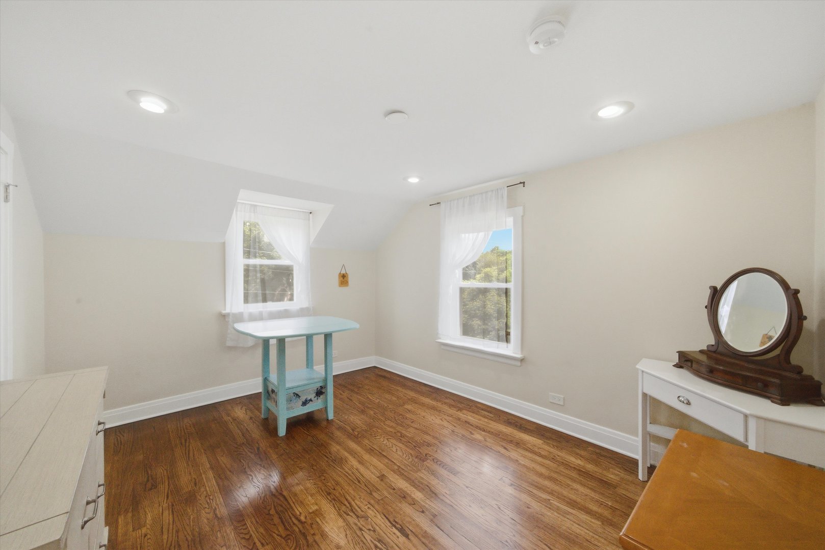 306 North Elmhurst Road Prospect Heights, IL 60070 - Photo 17 of 44