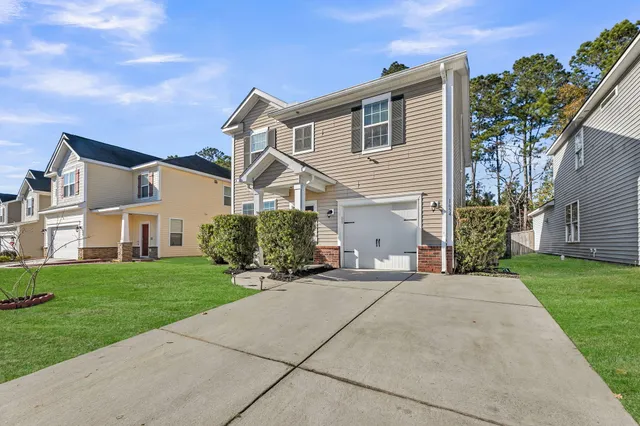 $319,500 | 1654 Eider Down Drive, Summerville, SC 29483