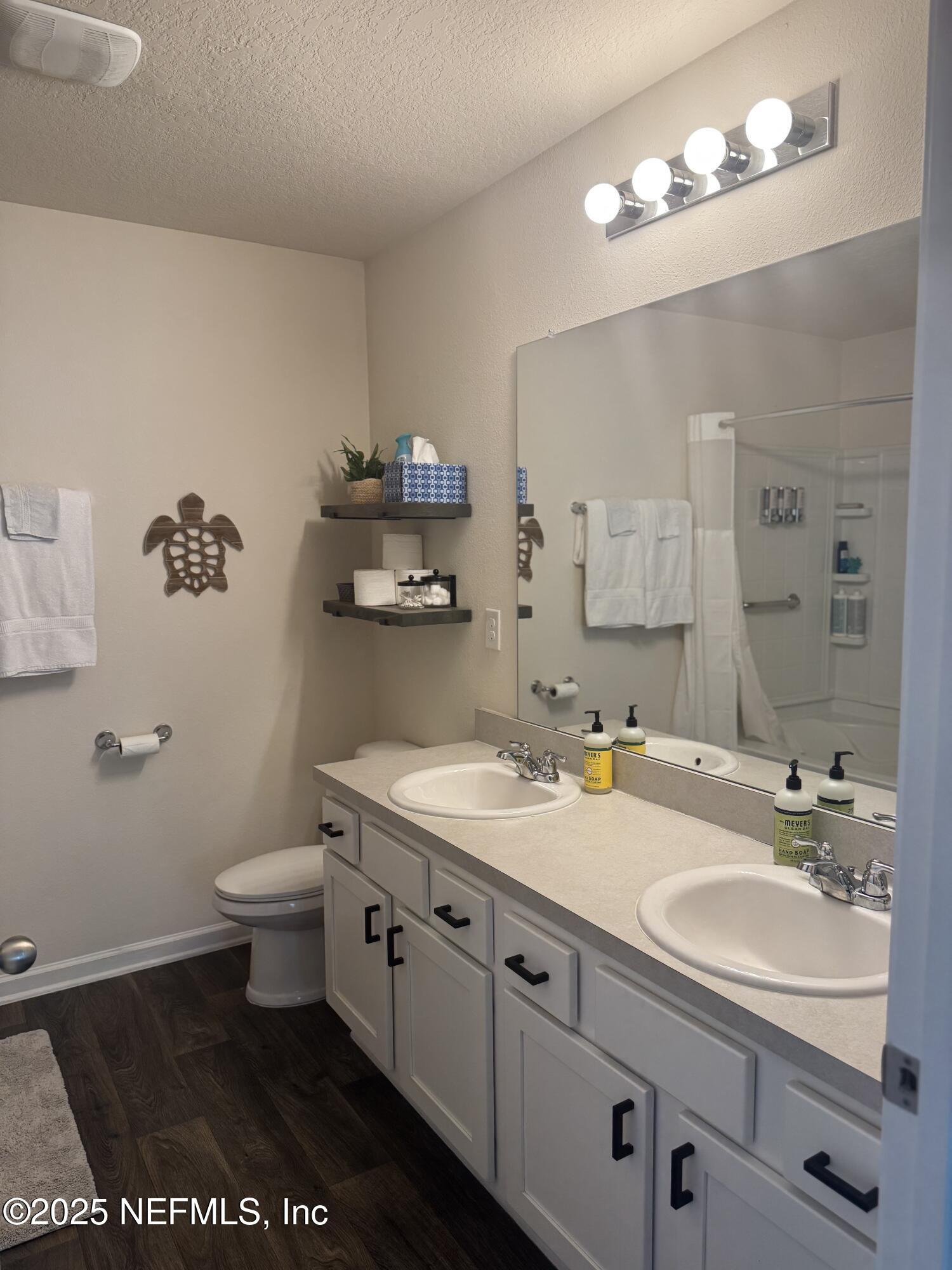 126 Falcon Ridge Road St. Augustine, FL 32084 - Photo 13 of 22 Primary Bath