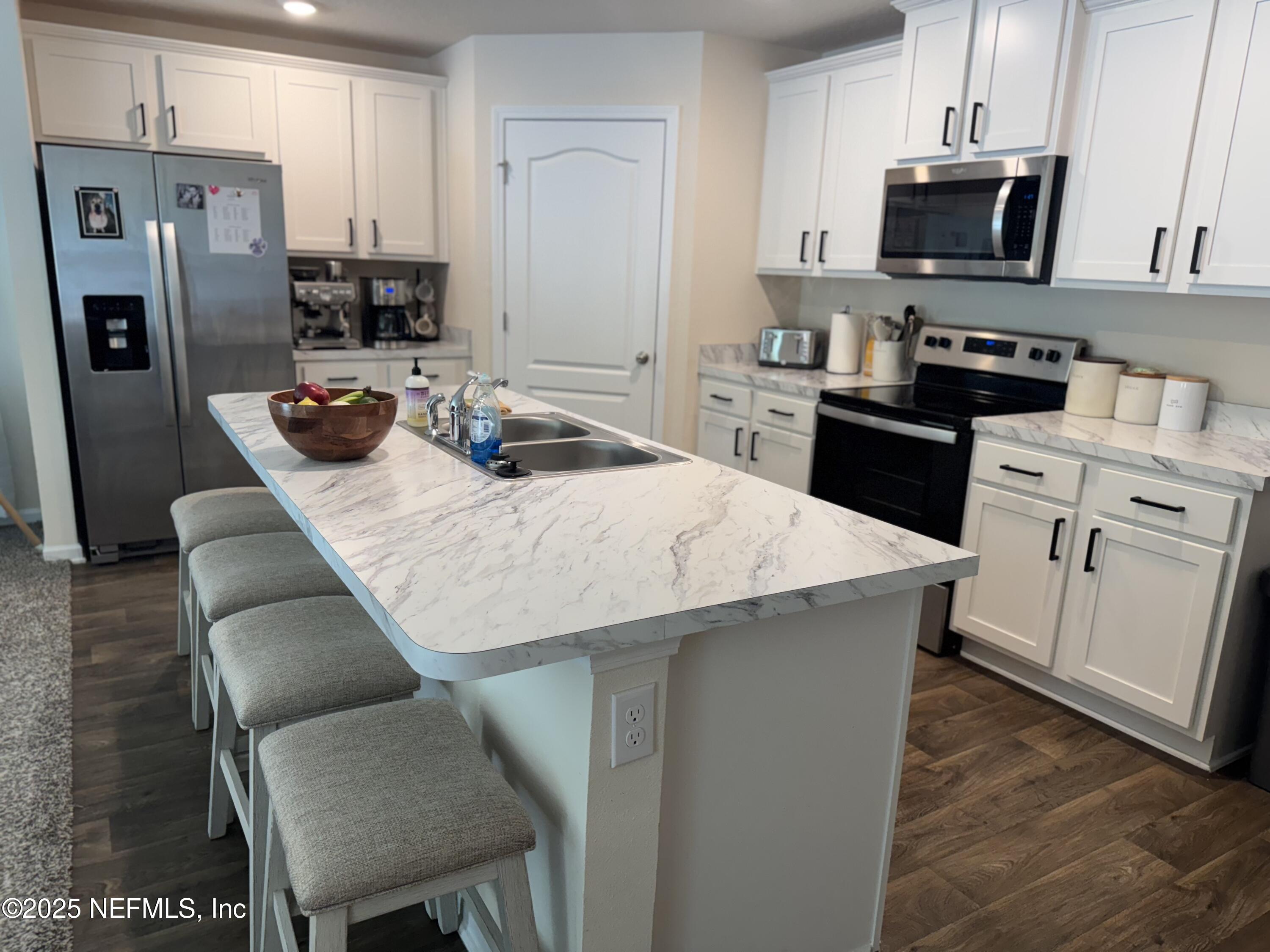 126 Falcon Ridge Road St. Augustine, FL 32084 - Photo 6 of 22 Kitchen