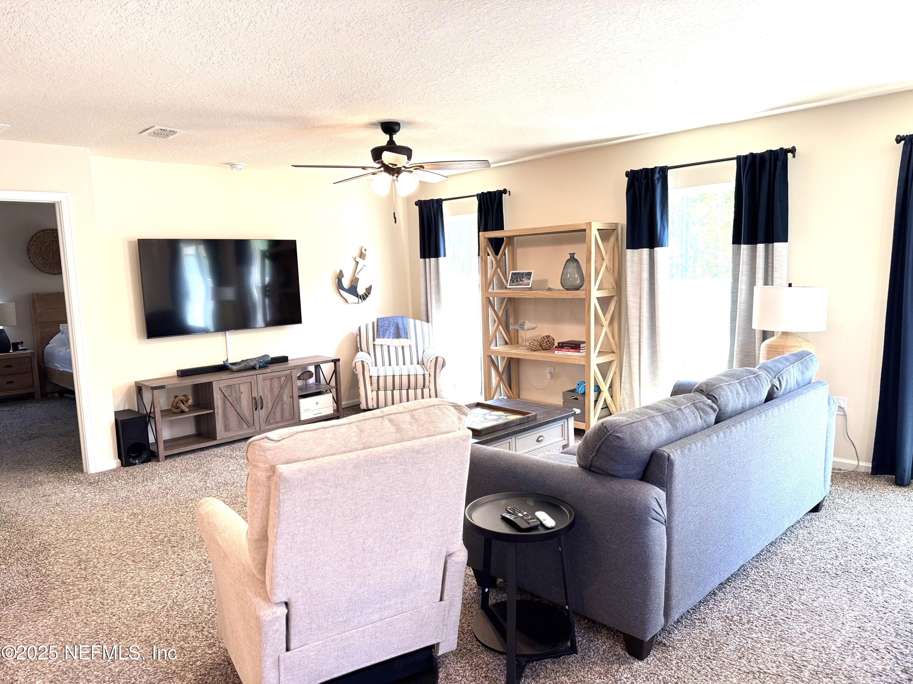 126 Falcon Ridge Road St. Augustine, FL 32084 - Photo 10 of 22 Living Room