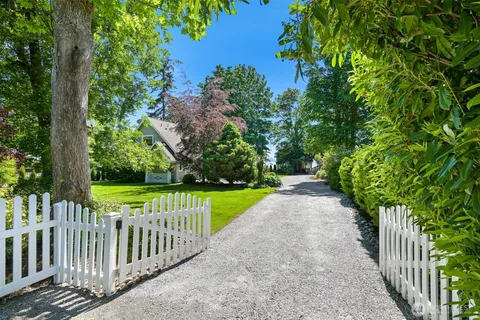 $1,039,000 | 5551 Maple Way, Blaine, WA 98230