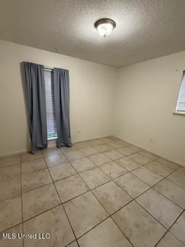 $1,350 | 320 Springdale Circle, D'Iberville, MS 39540