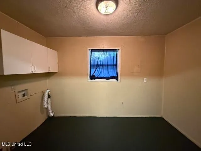 $1,350 | 320 Springdale Circle, D'Iberville, MS 39540